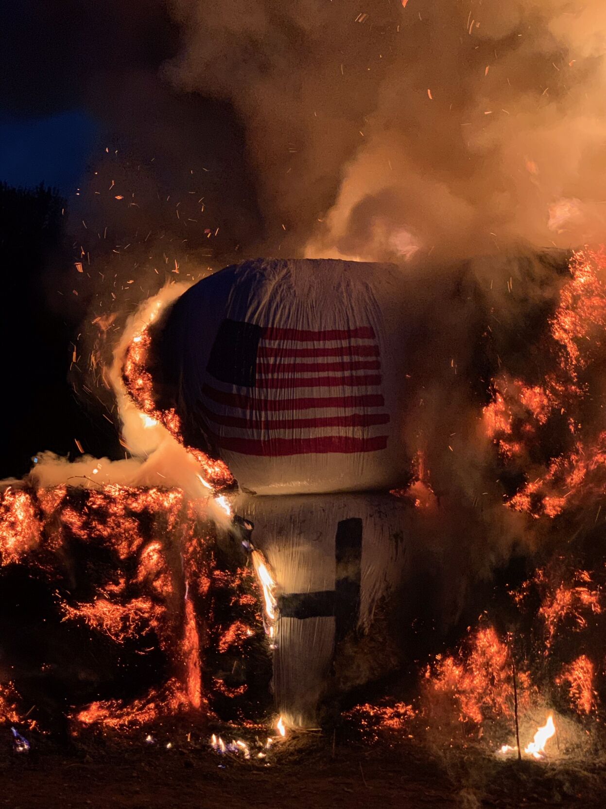 Dalton Farm Fire 4 : DICKEN CRANE.JPG